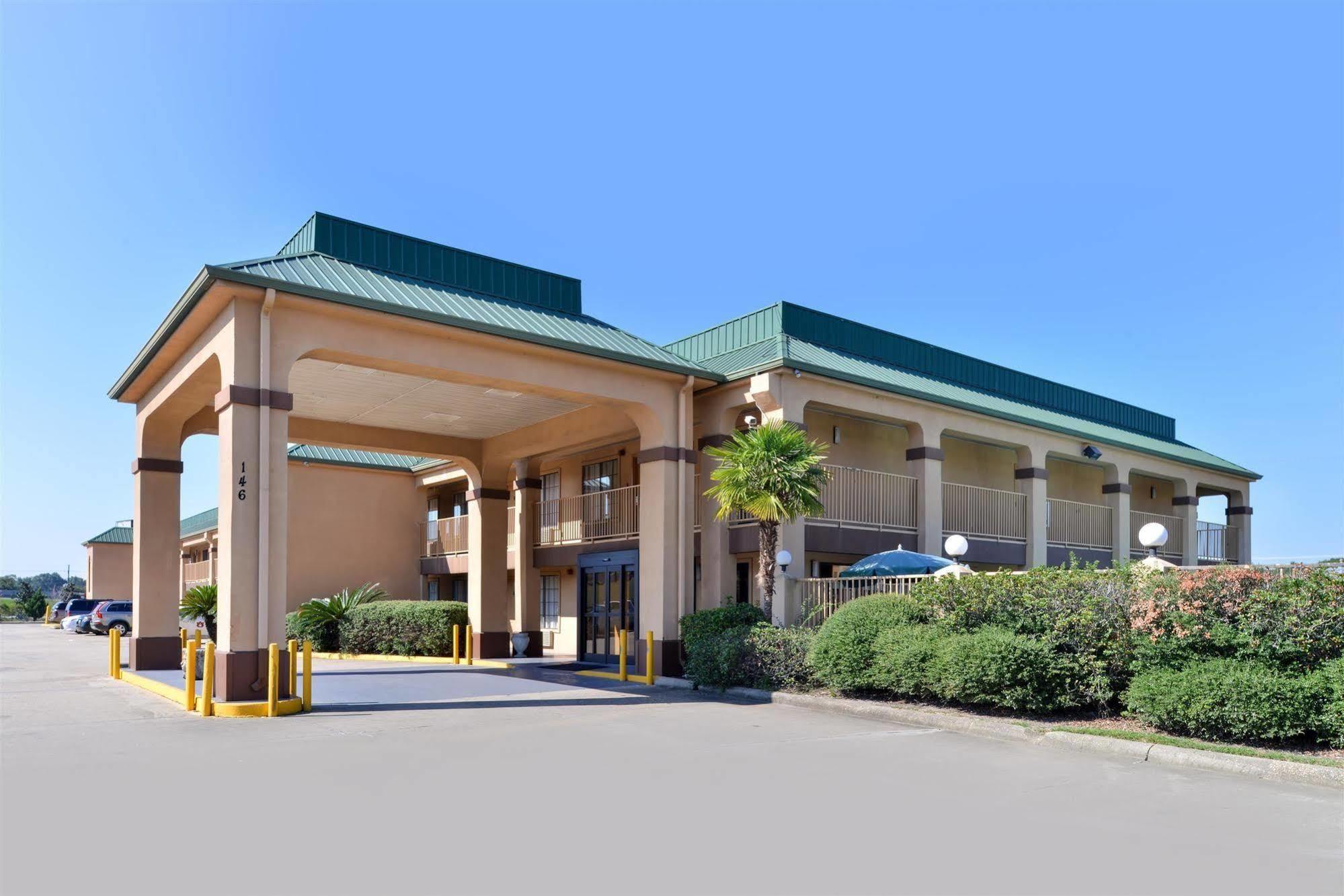 Americas Best Value Inn Denham Springs Dış mekan fotoğraf