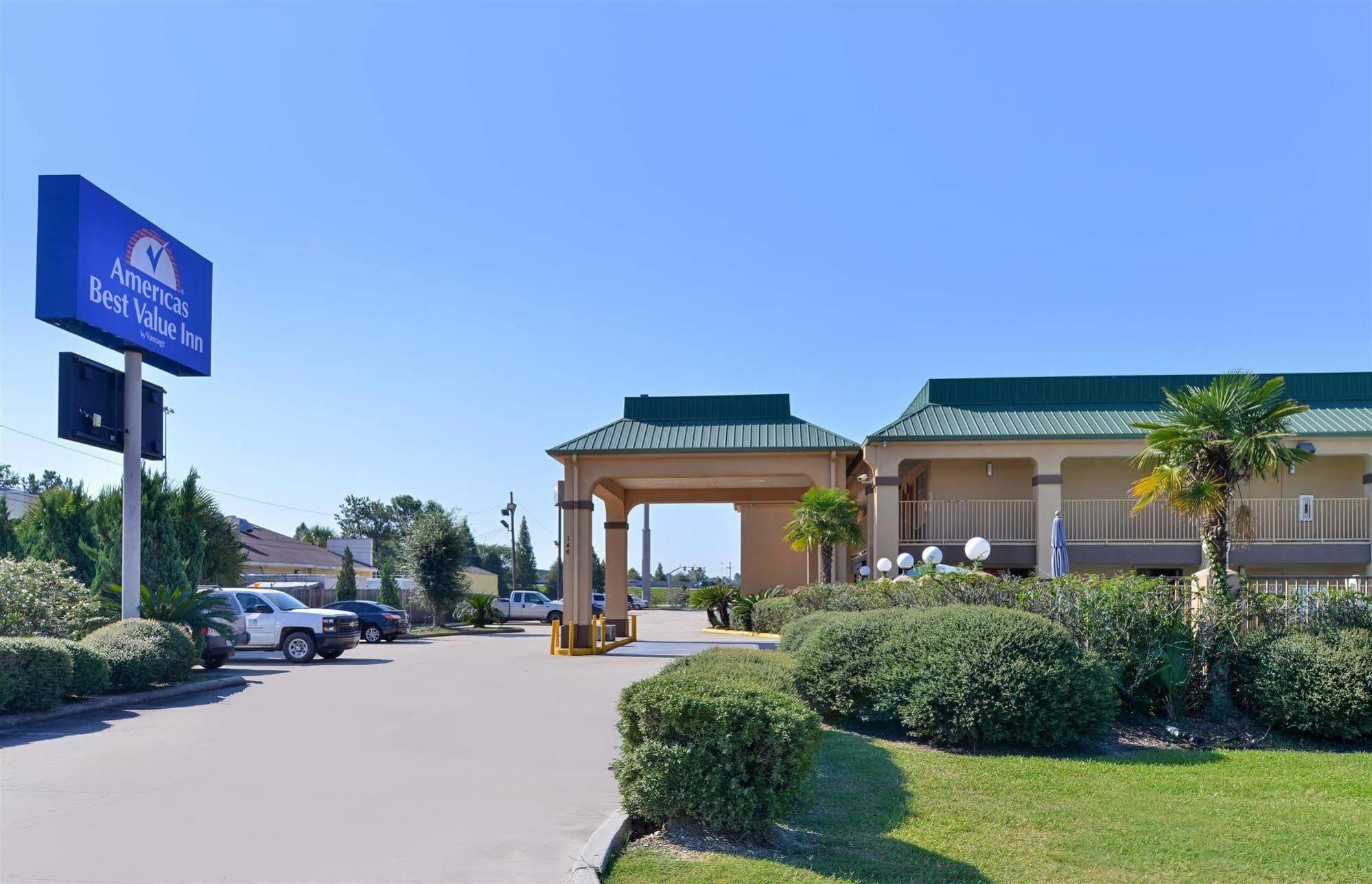 Americas Best Value Inn Denham Springs Dış mekan fotoğraf