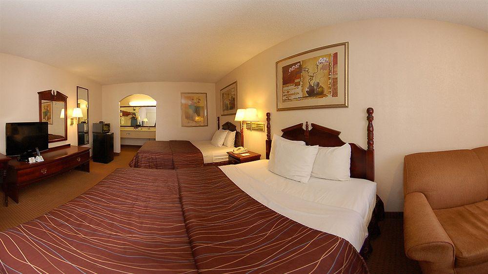 Americas Best Value Inn Denham Springs Dış mekan fotoğraf